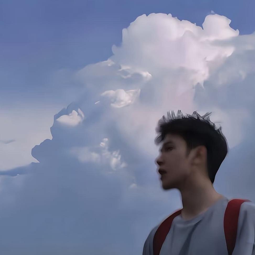 牛爷爷偷看隔壁壮壮妈洗白白.