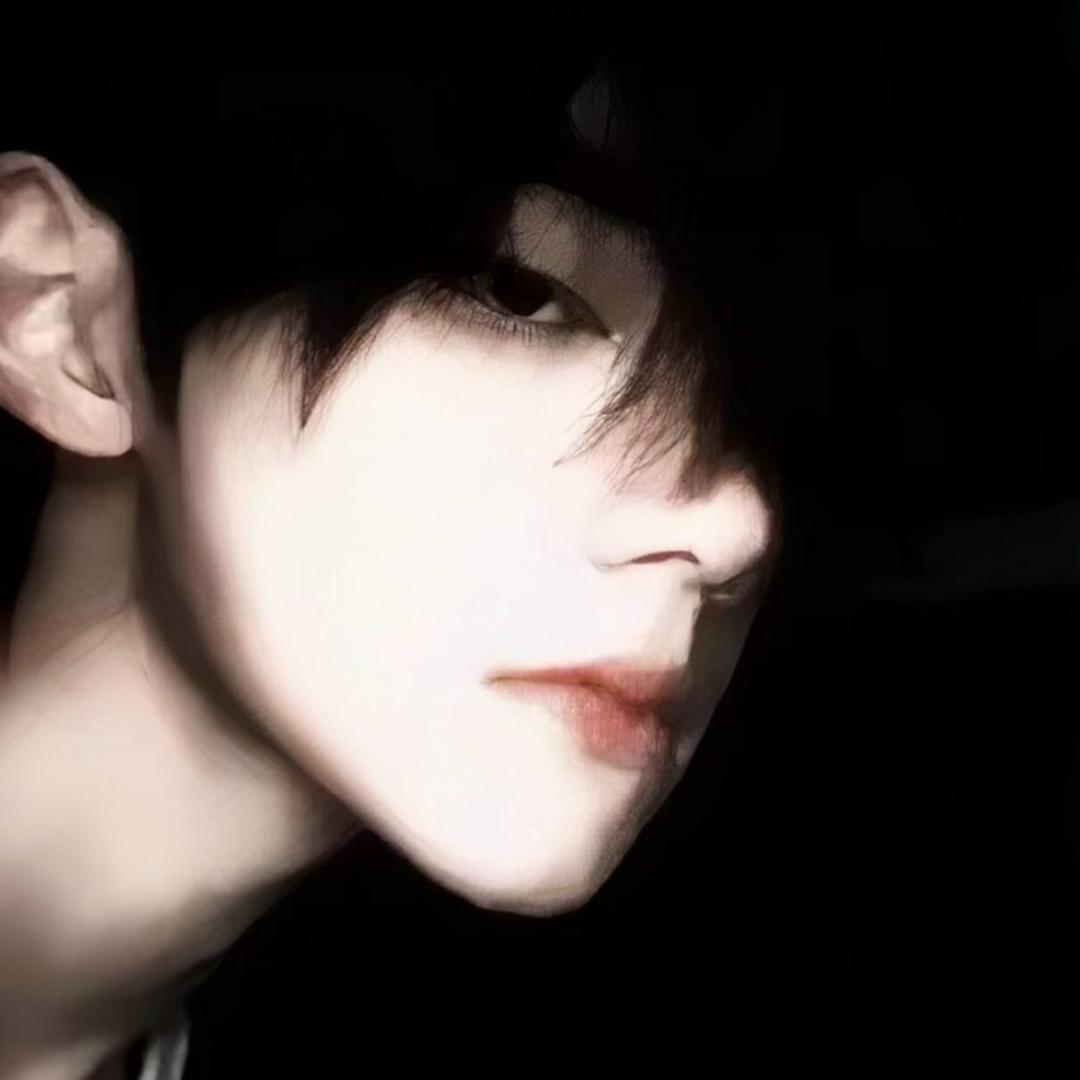 轻咬下唇示弱被迫当0的夜晚