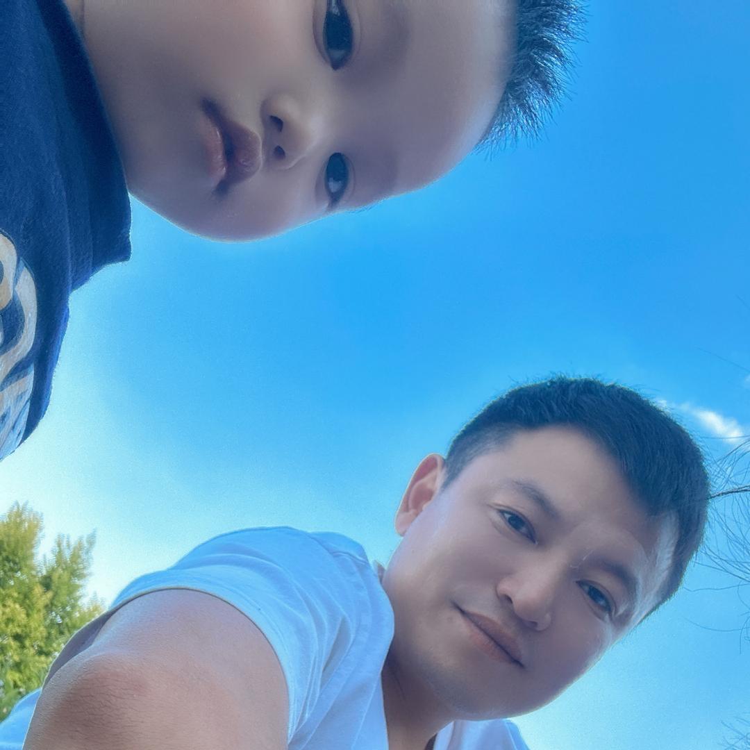 磊先生