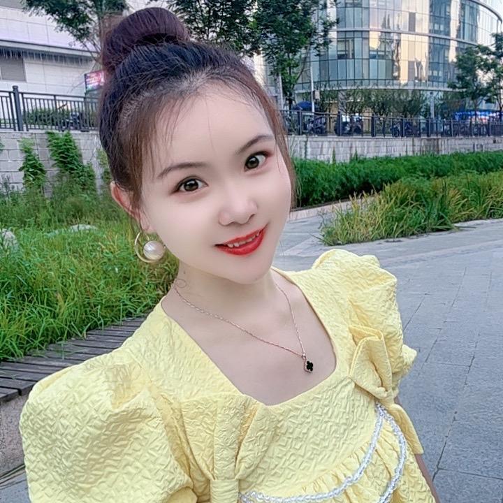 丢了幸福的猪❤️