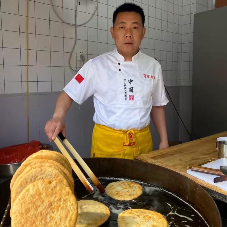 肖家肉盒总店