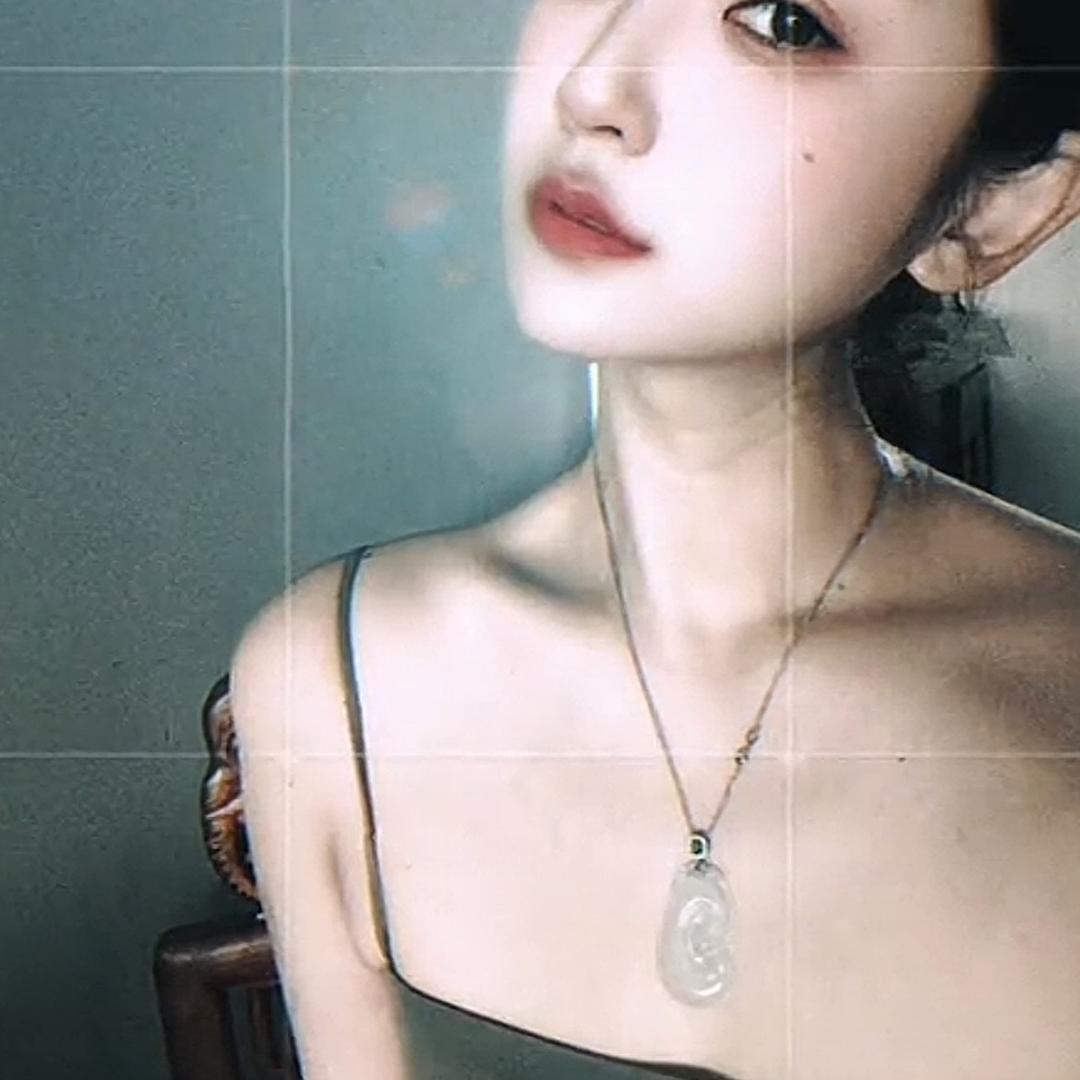 🌸🫥🌸