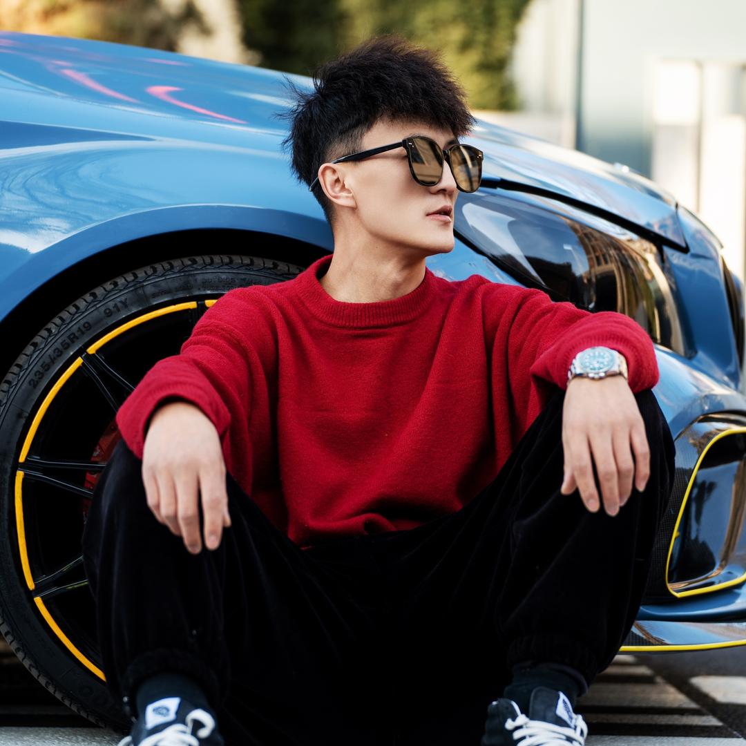 📷拉登拍车记、