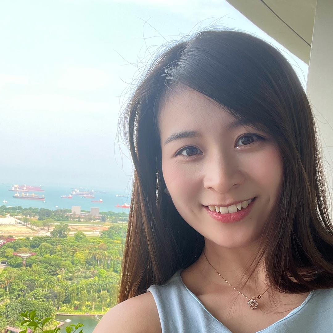 倩倩在新加坡（化妆师）