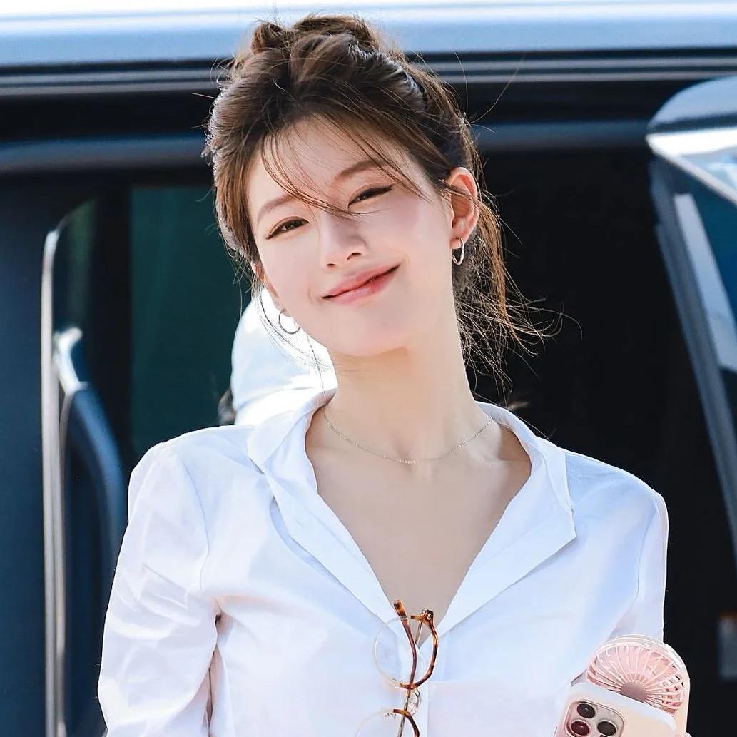 爱跳舞的小菜♡