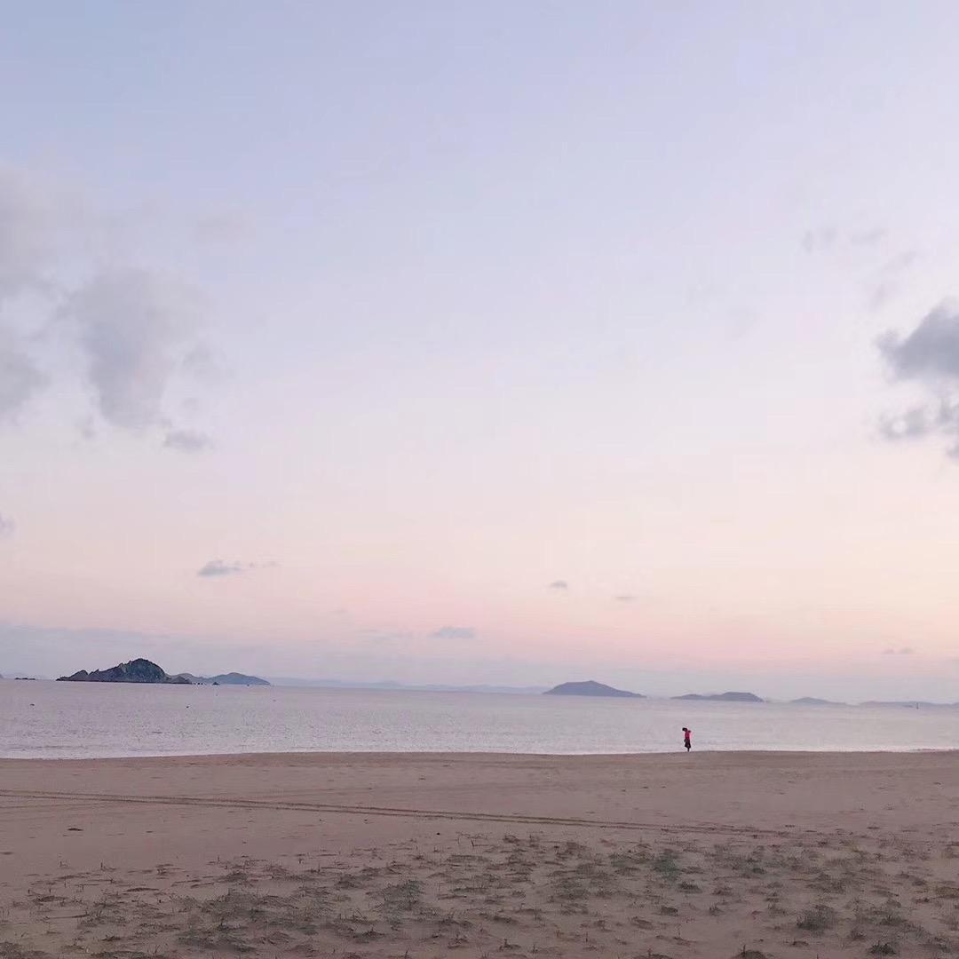 小螃蟹有钳