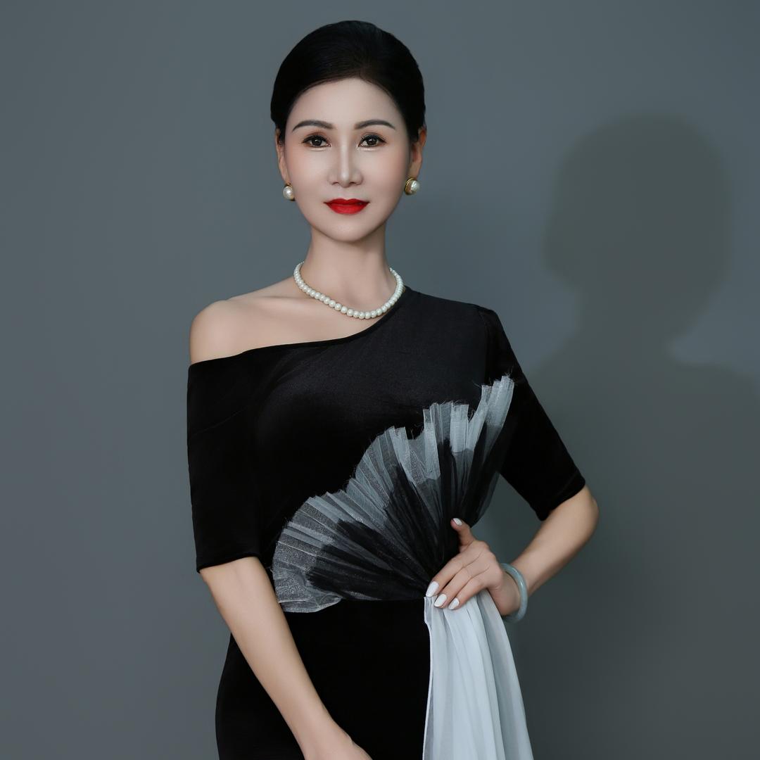 诗帅形体仪态美学