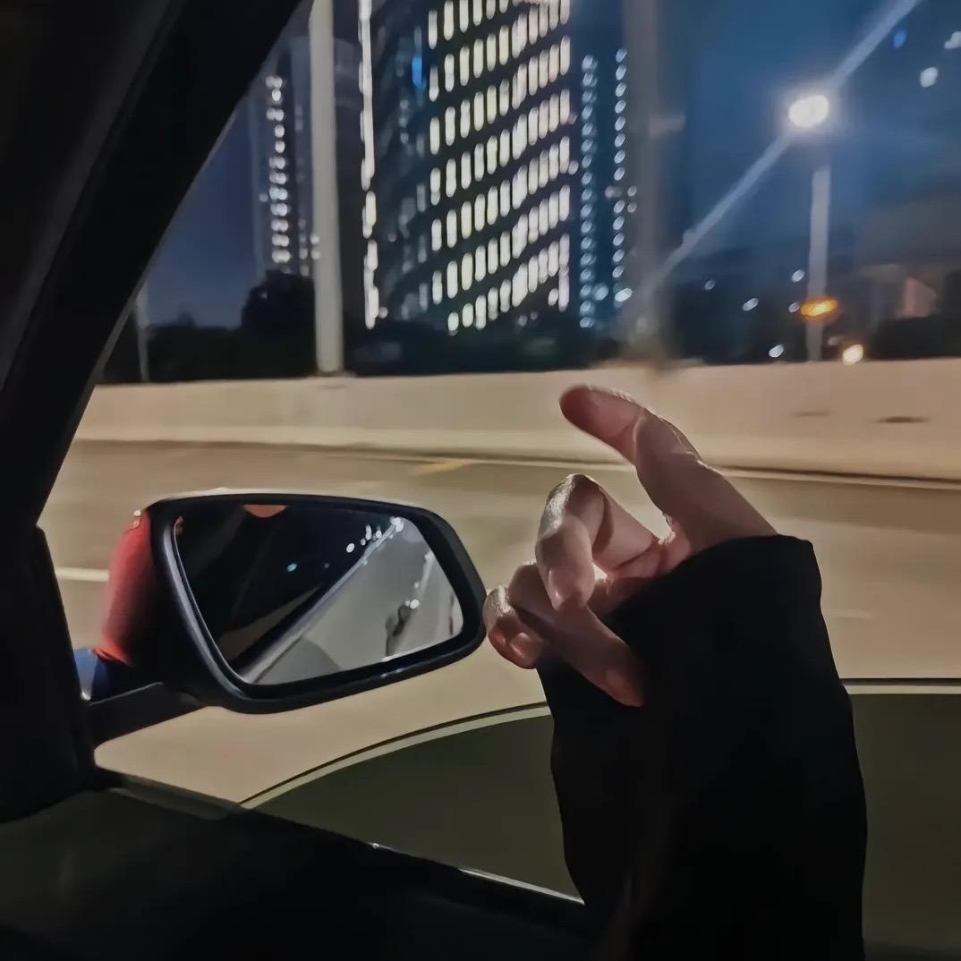 梁梁