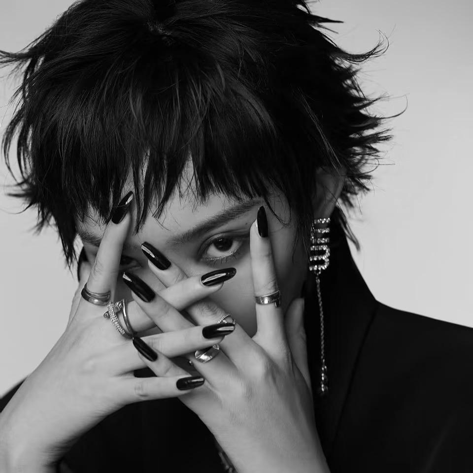 阳泉化妆师大张（喜呈嫁衣馆大张）