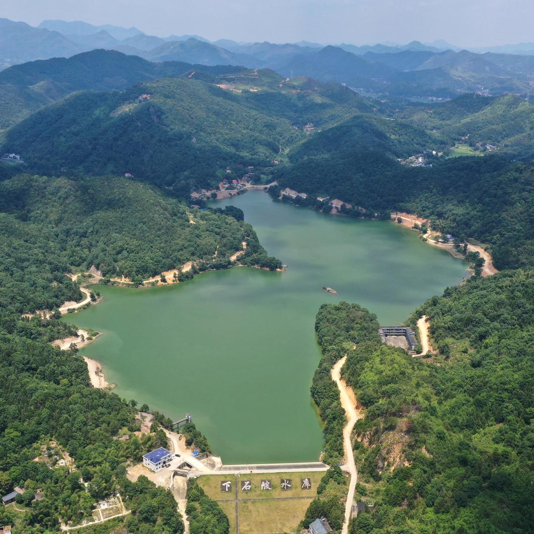 去野•踏汀营地