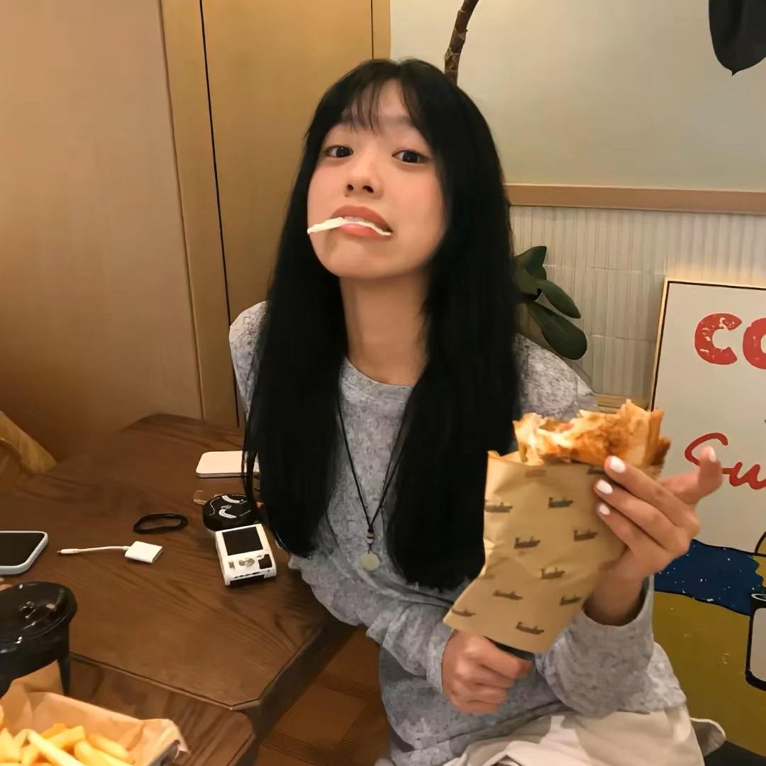 把猫猫揣兜里_