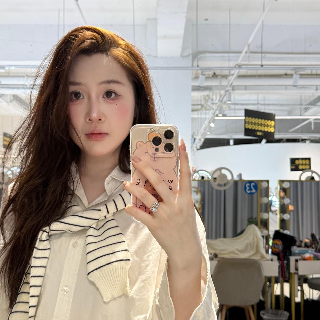 田田品牌女装