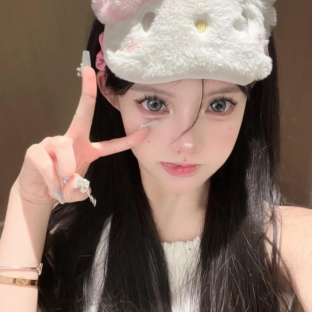 知名网红的不知名网友