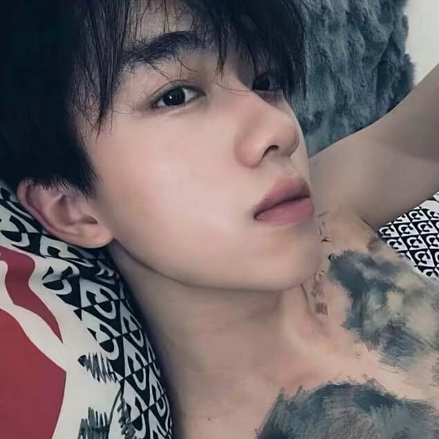 Y..