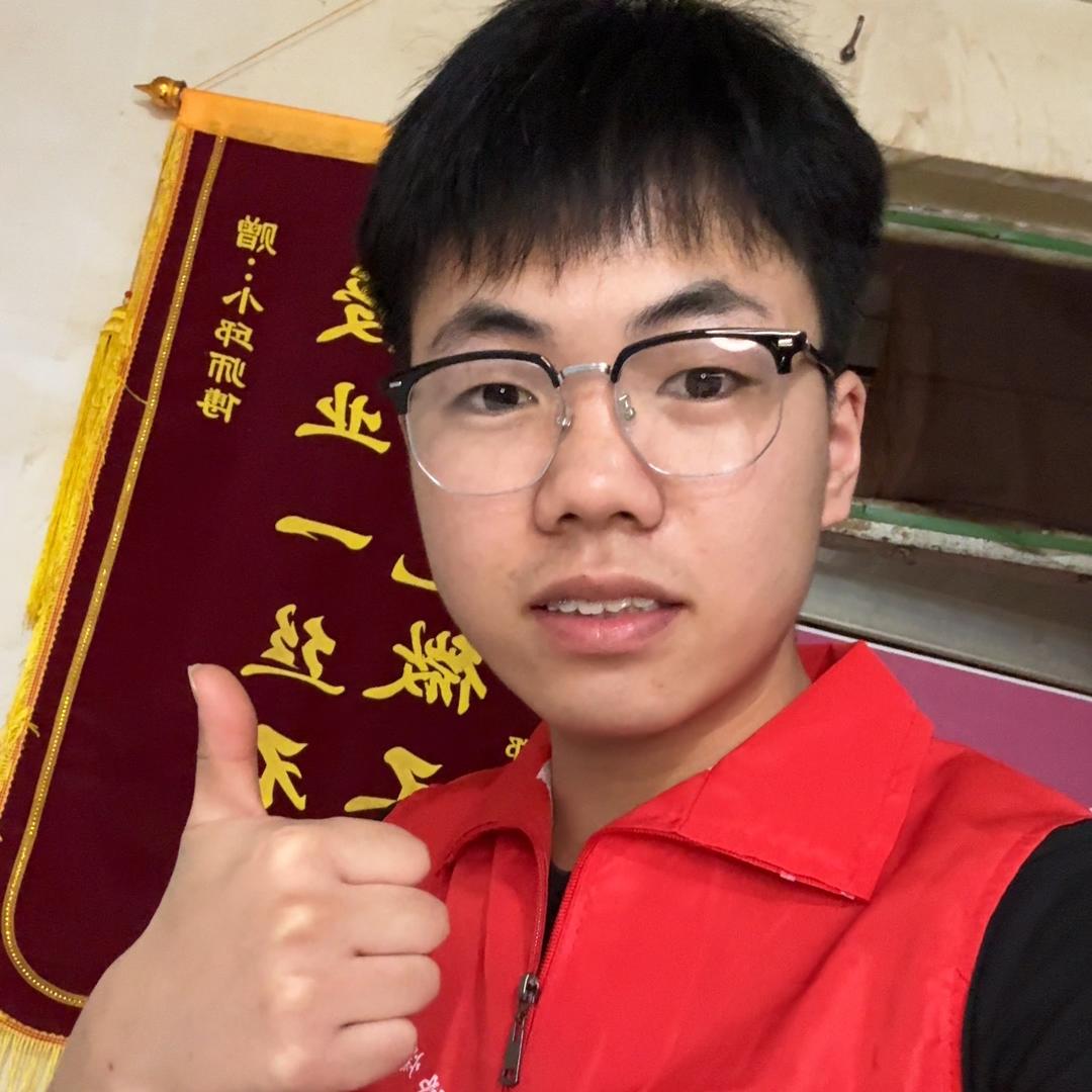 小邱爆汁烤冷面（创始人）