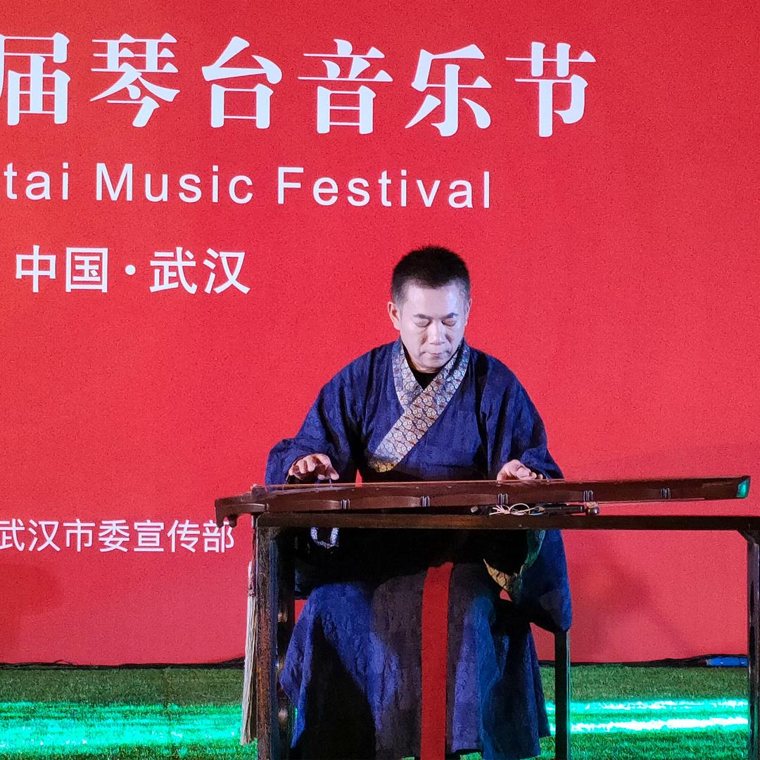 张祐堃