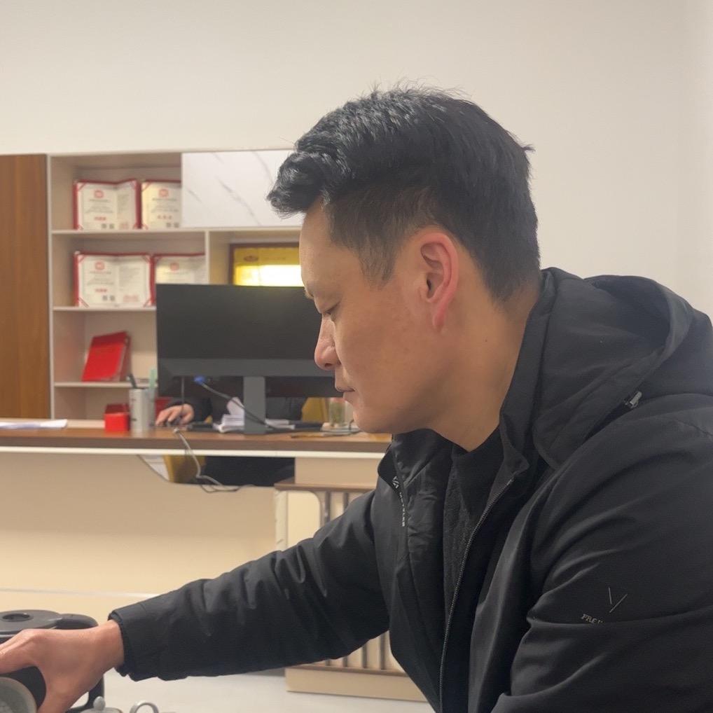山东聚锂能宋勇