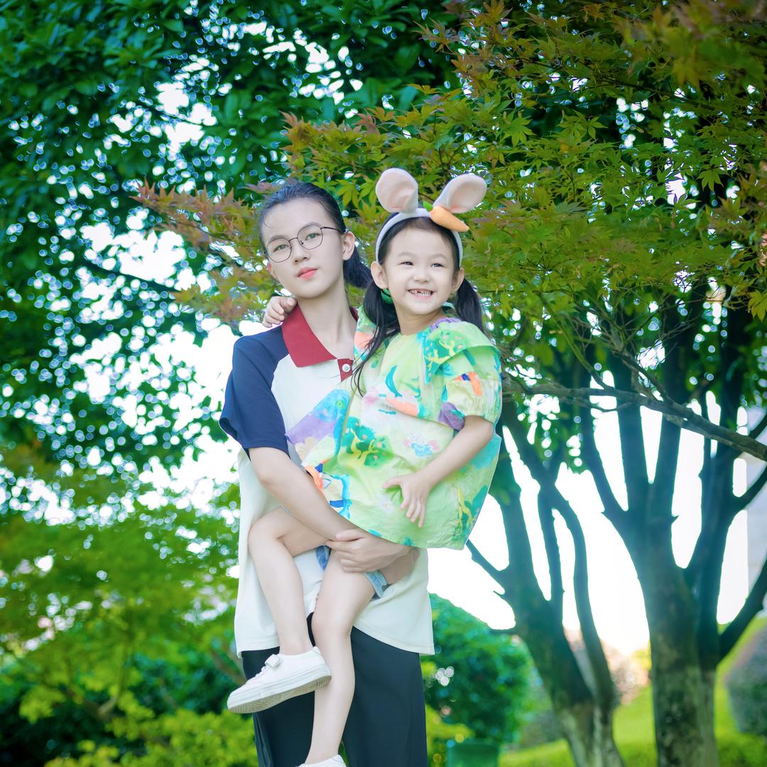 两件小棉袄的CC