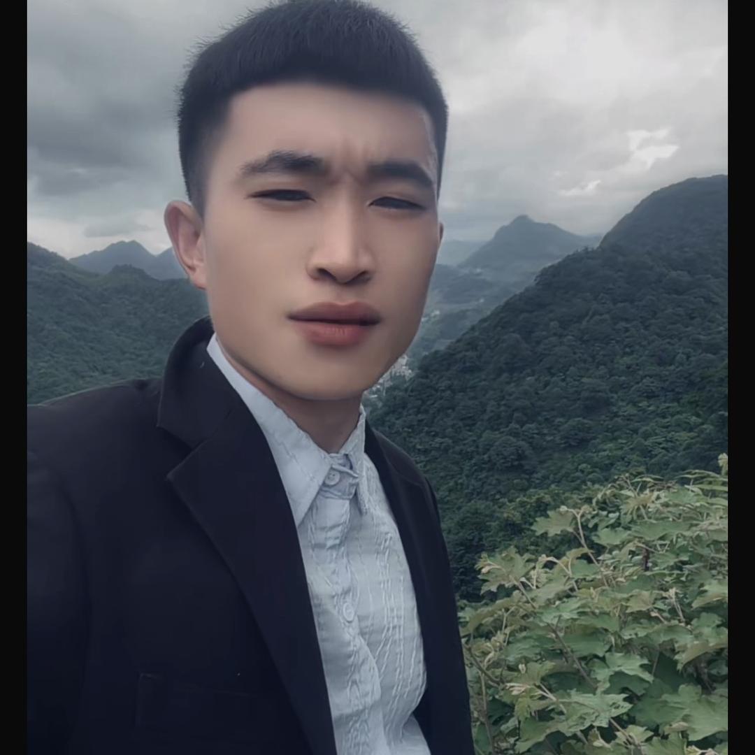 小石头（小钢炮）