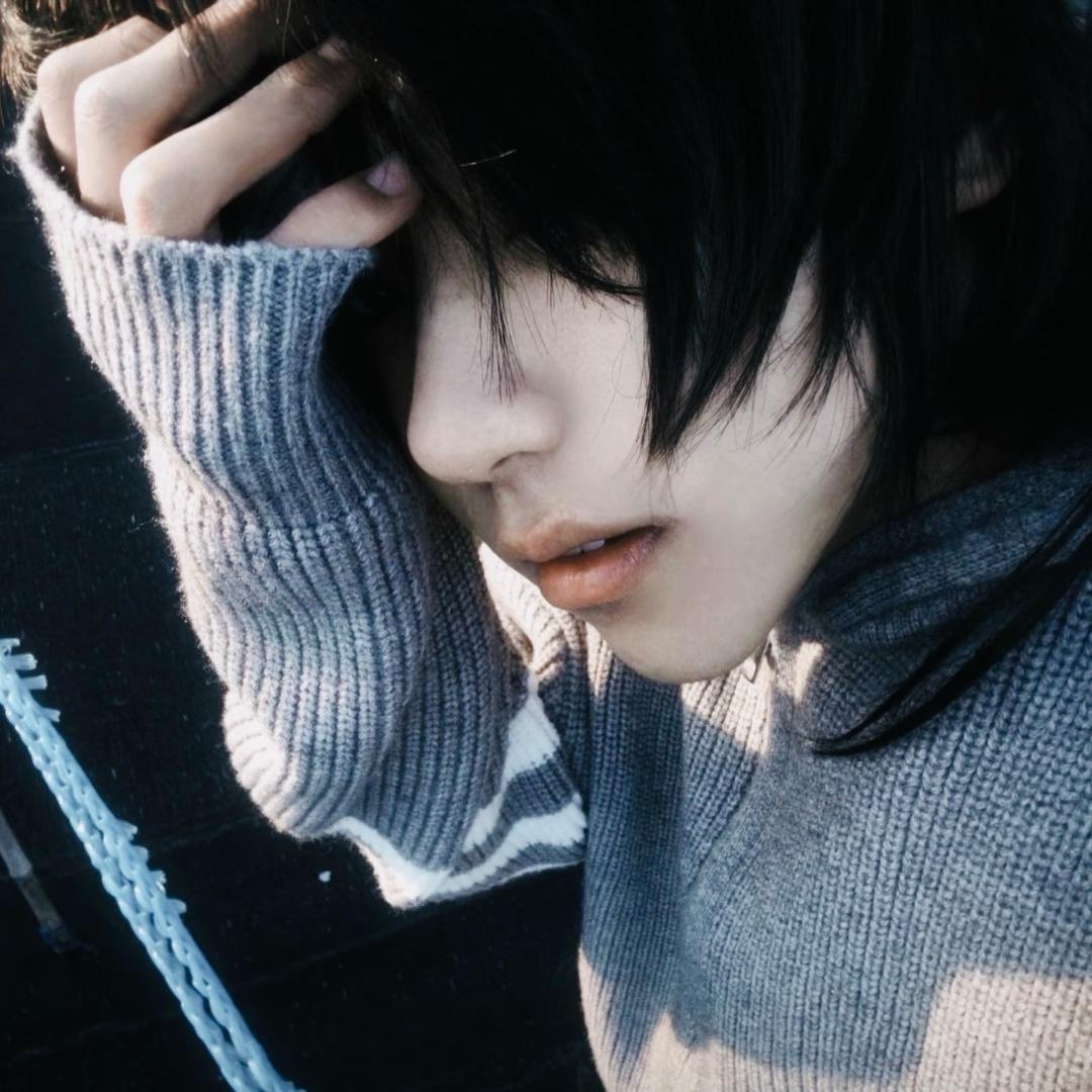 我的锁骨有颗痣