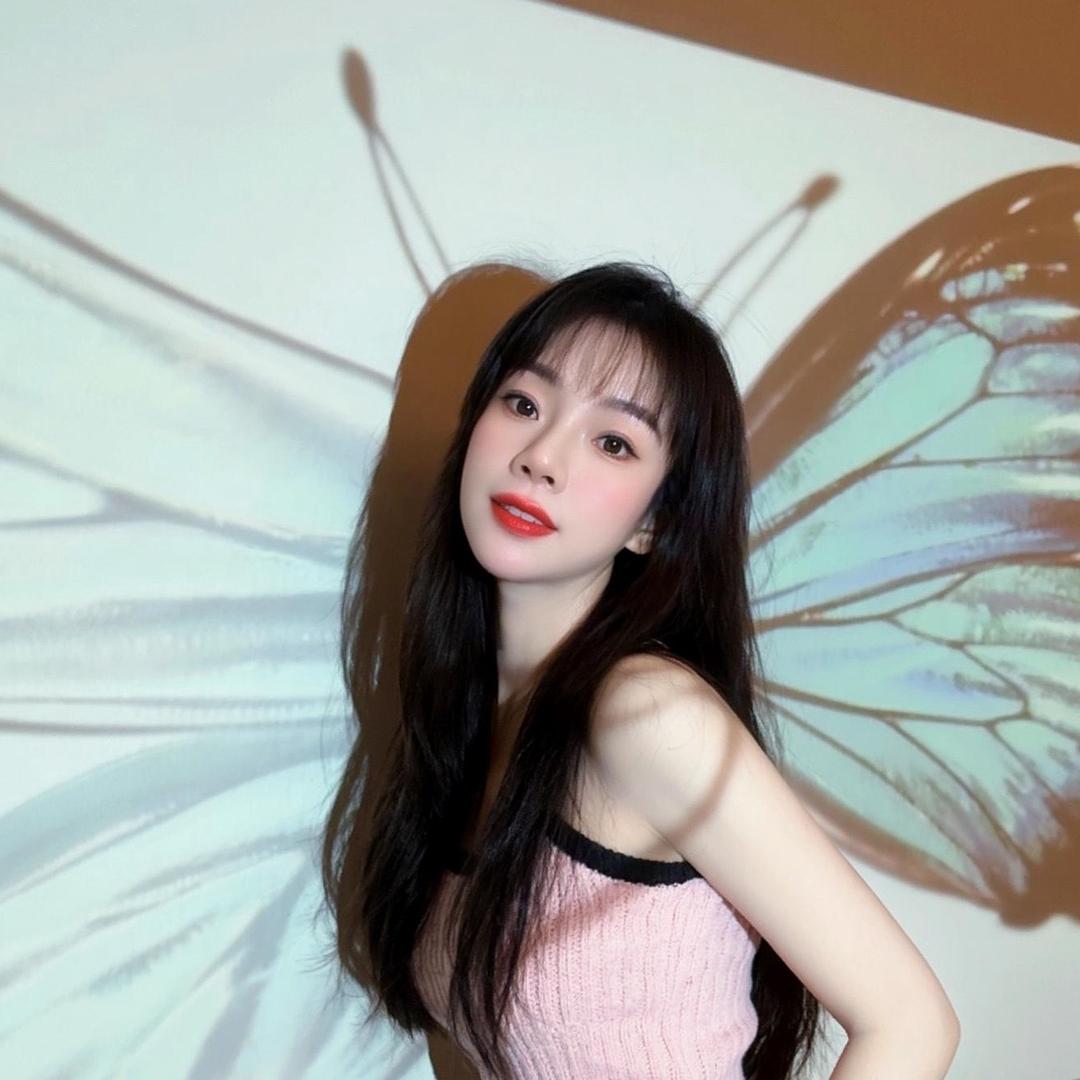 ♥邹~☾⋆
