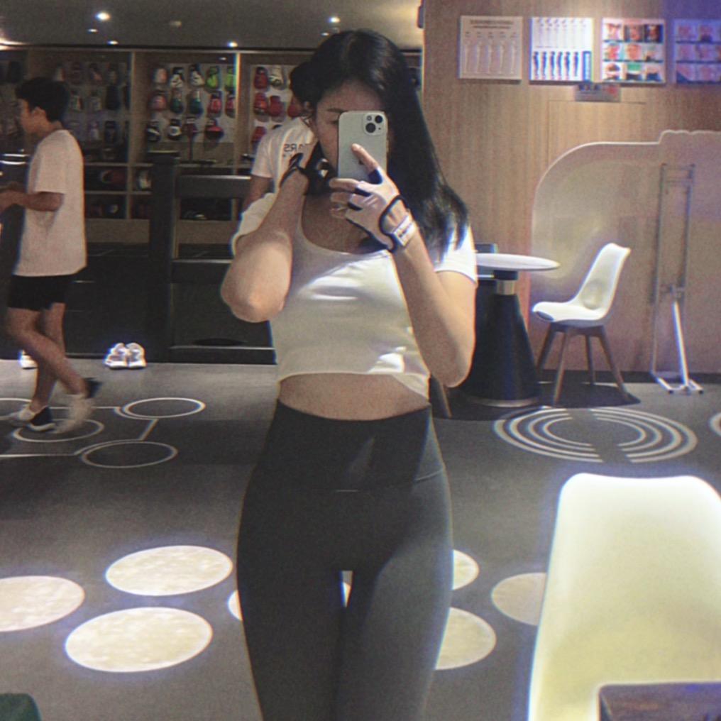 鹿跃跃🏋️‍♀️