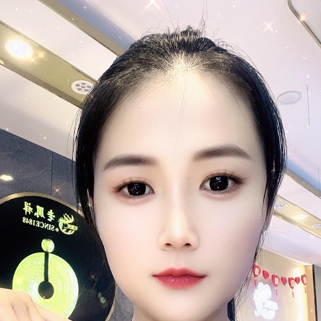 威县黄金珠宝～王英秋