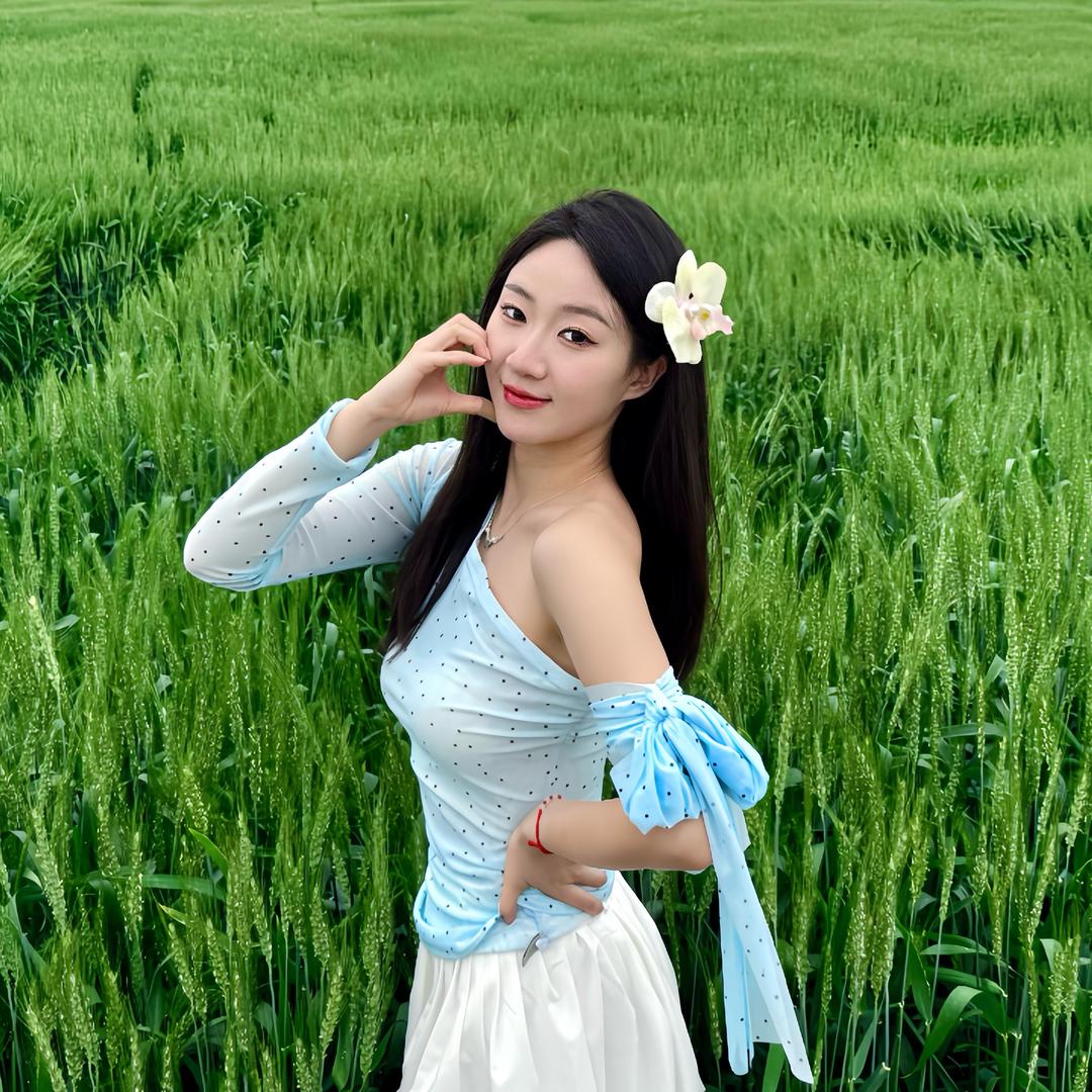 JIA JIA.