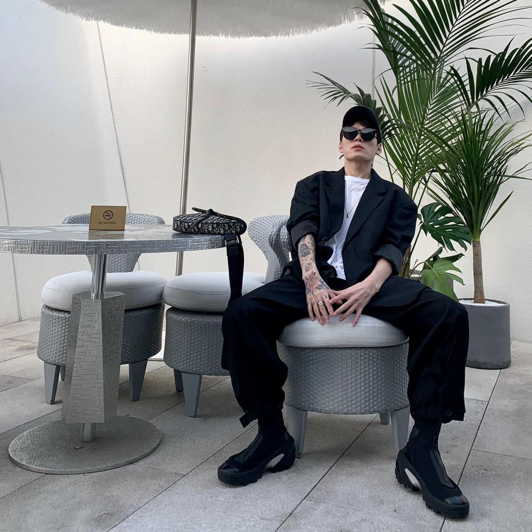 文青松 Jeleven（砾瑀）