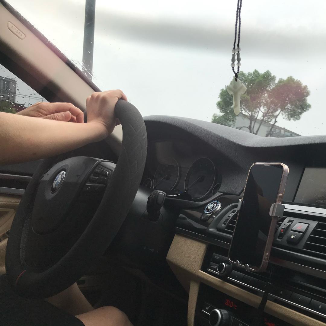 鲲鹏展翅十万里