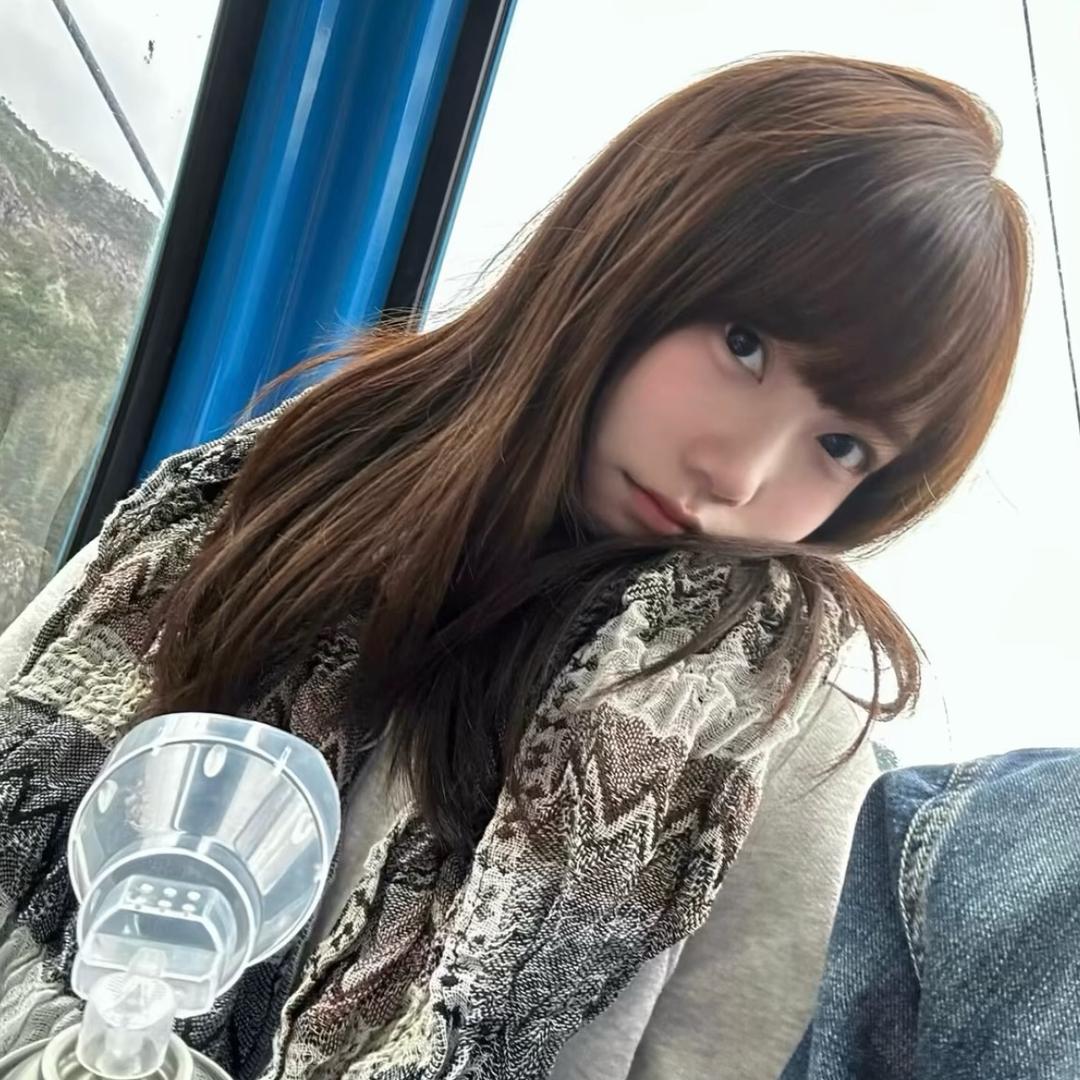卖萌被打掉两颗牙