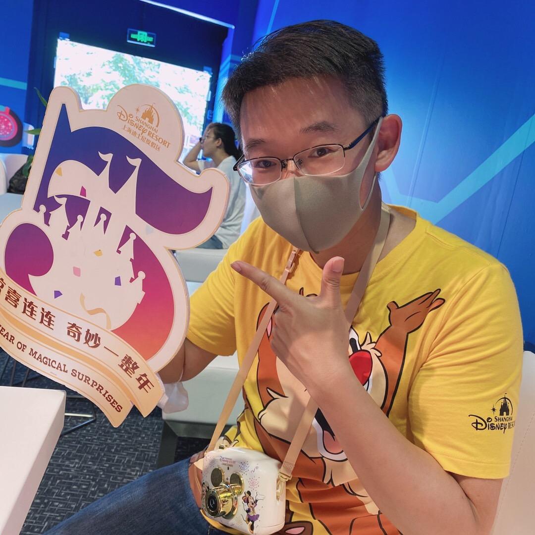 膨胀的饼叔