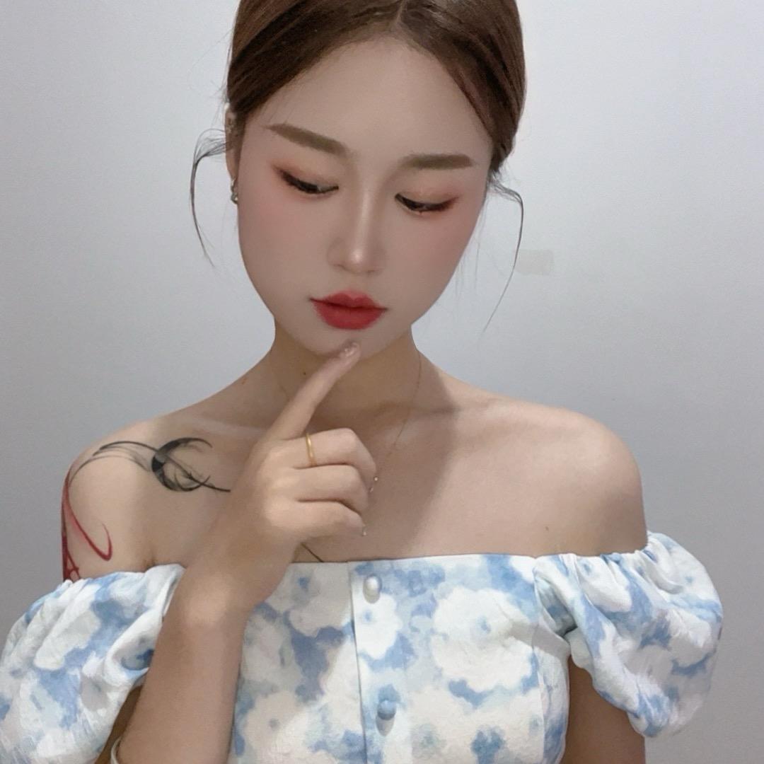 A.小凤