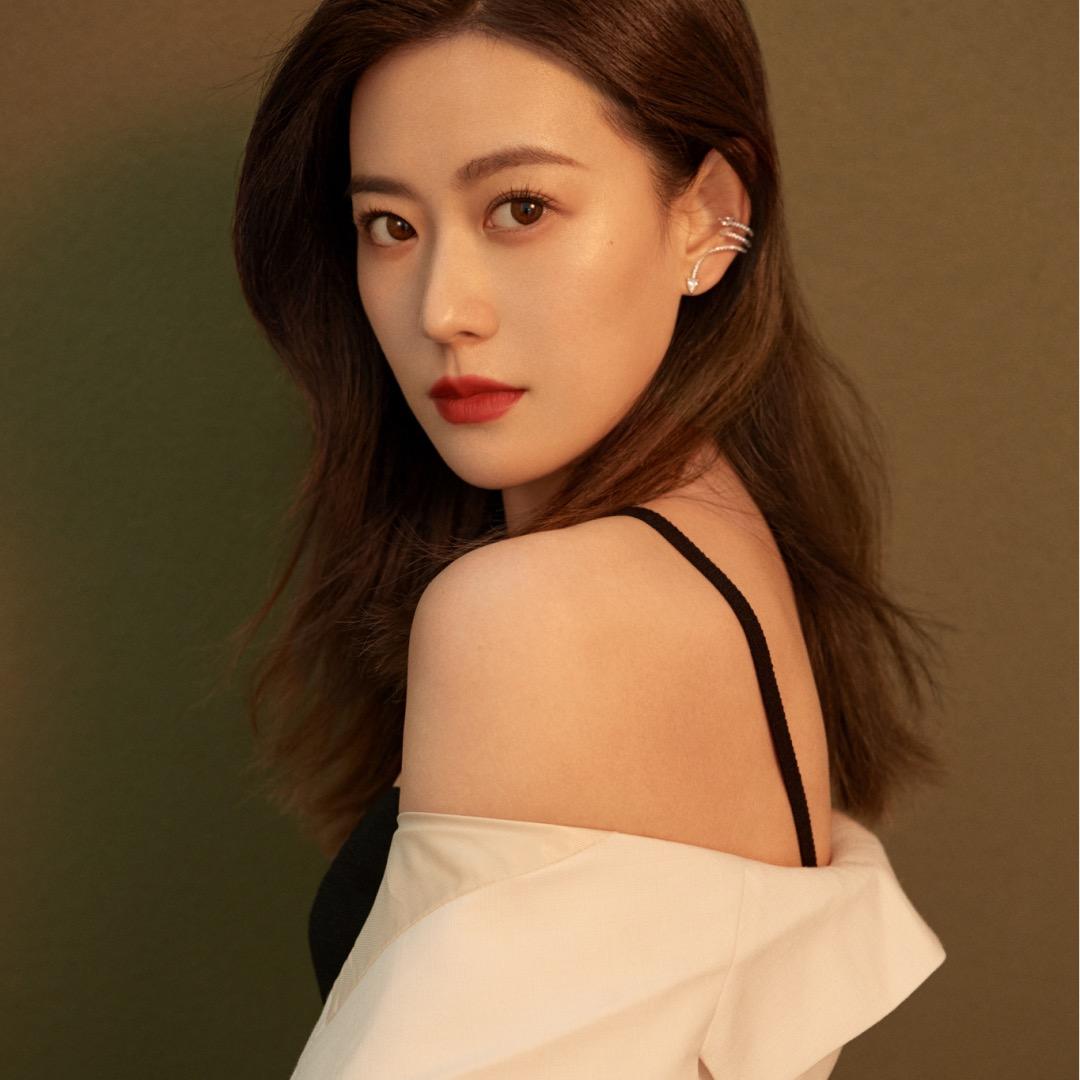 娅泰美妆彩妆