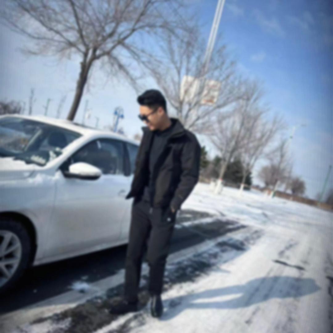 钩机岀租。 谷的