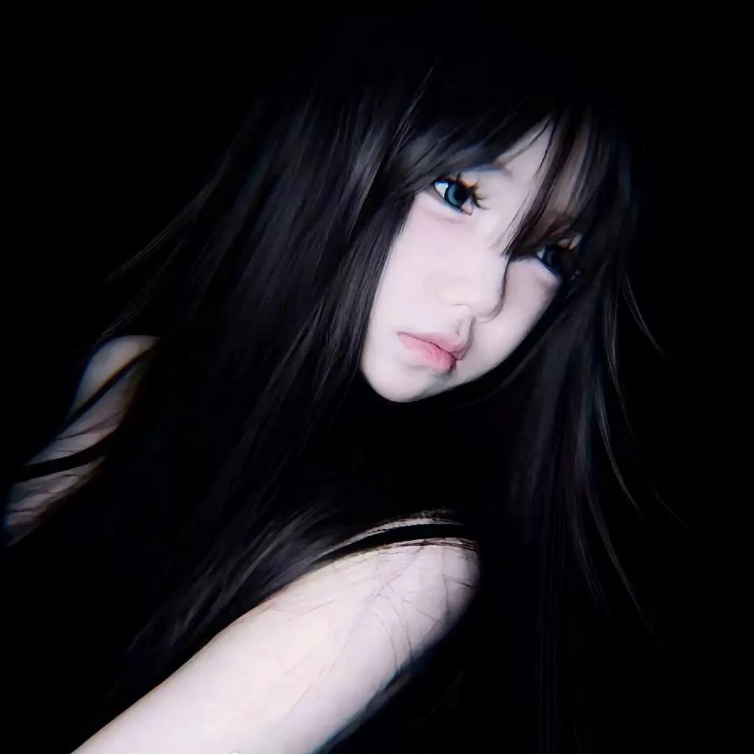 混士小英GEM.ᶻᶻᶻ