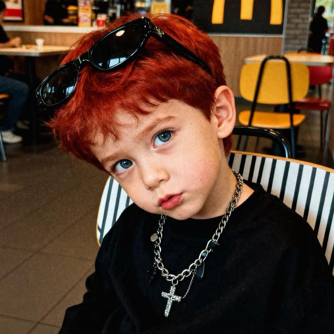 搞手机的万森📱