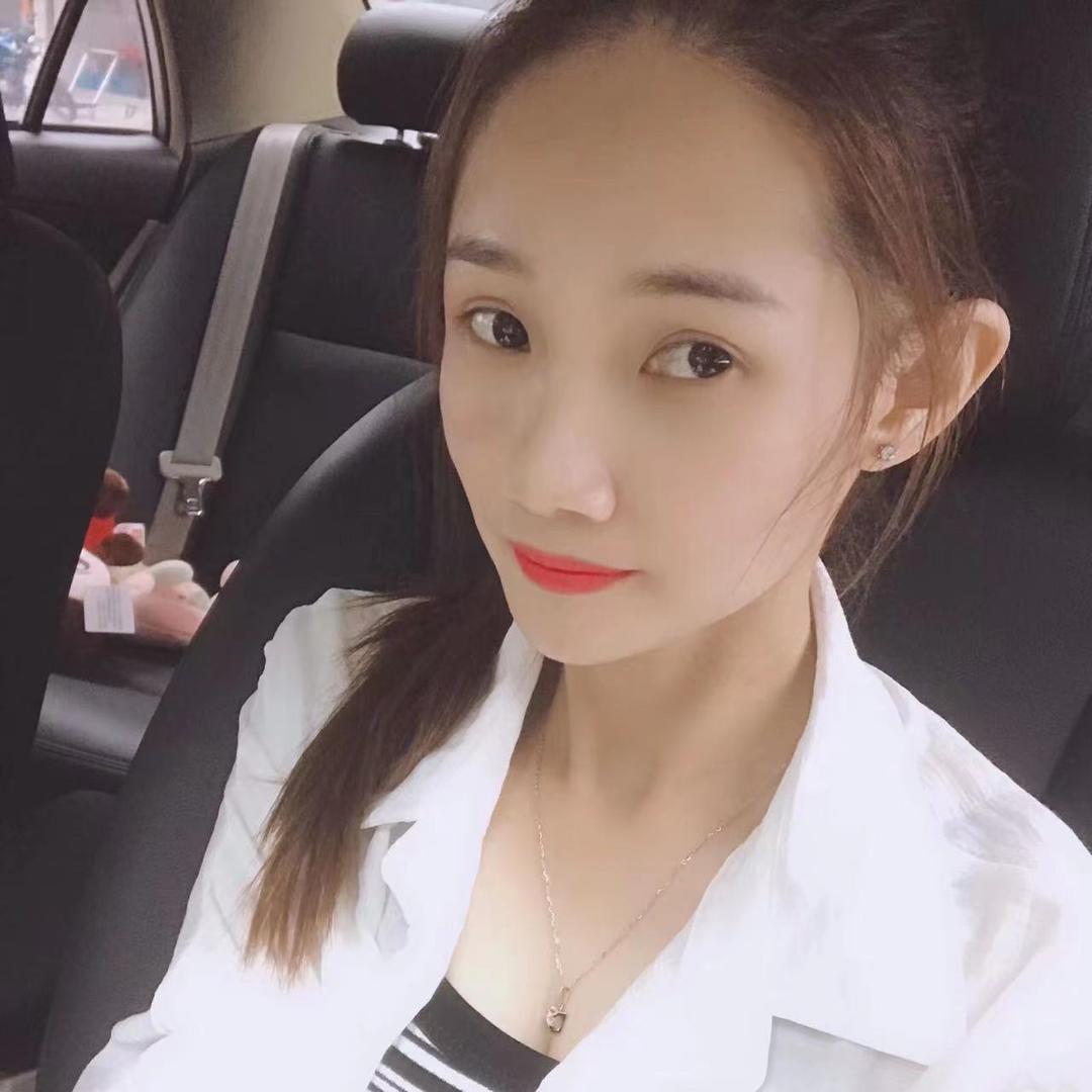 金至福珠宝星汇广场店佩玲