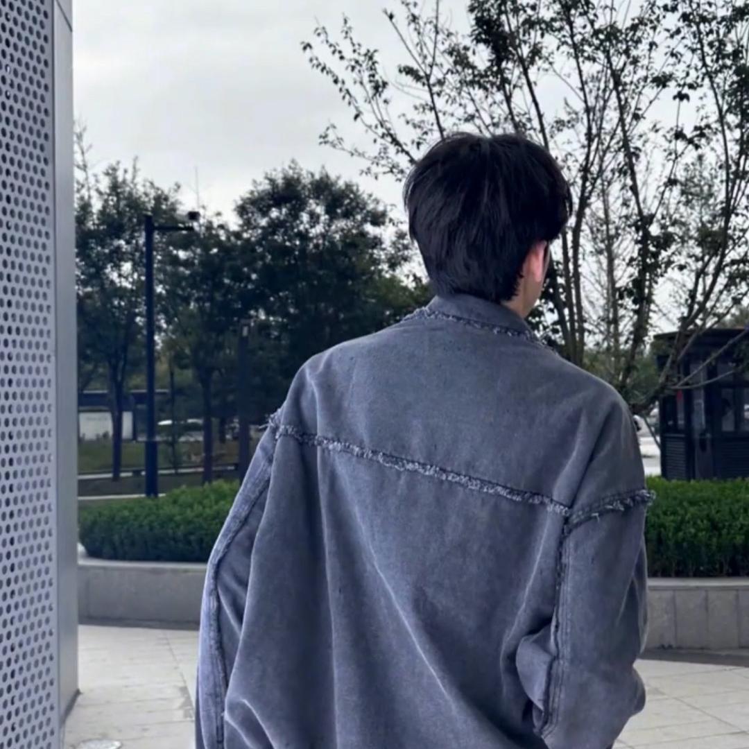 方寒👩🏾‍🚀