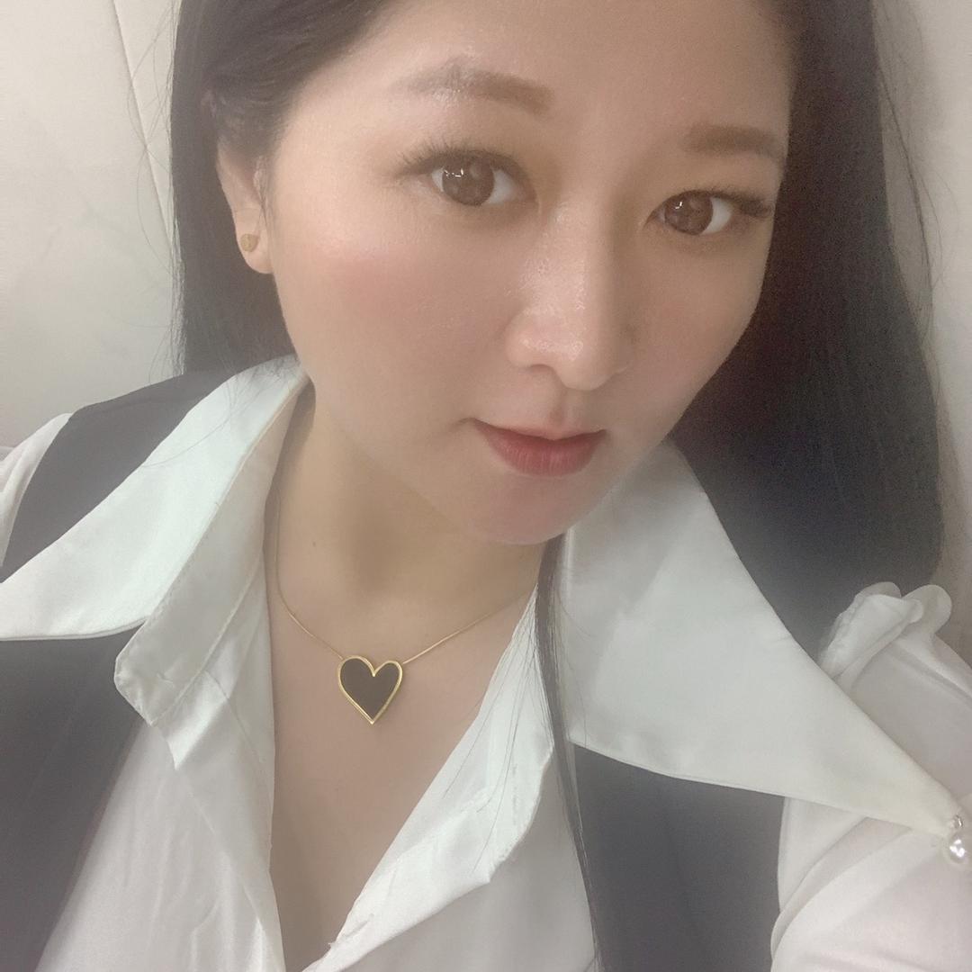 黑妞