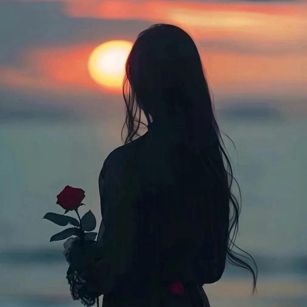 -.发  呆  想  你   🖇️