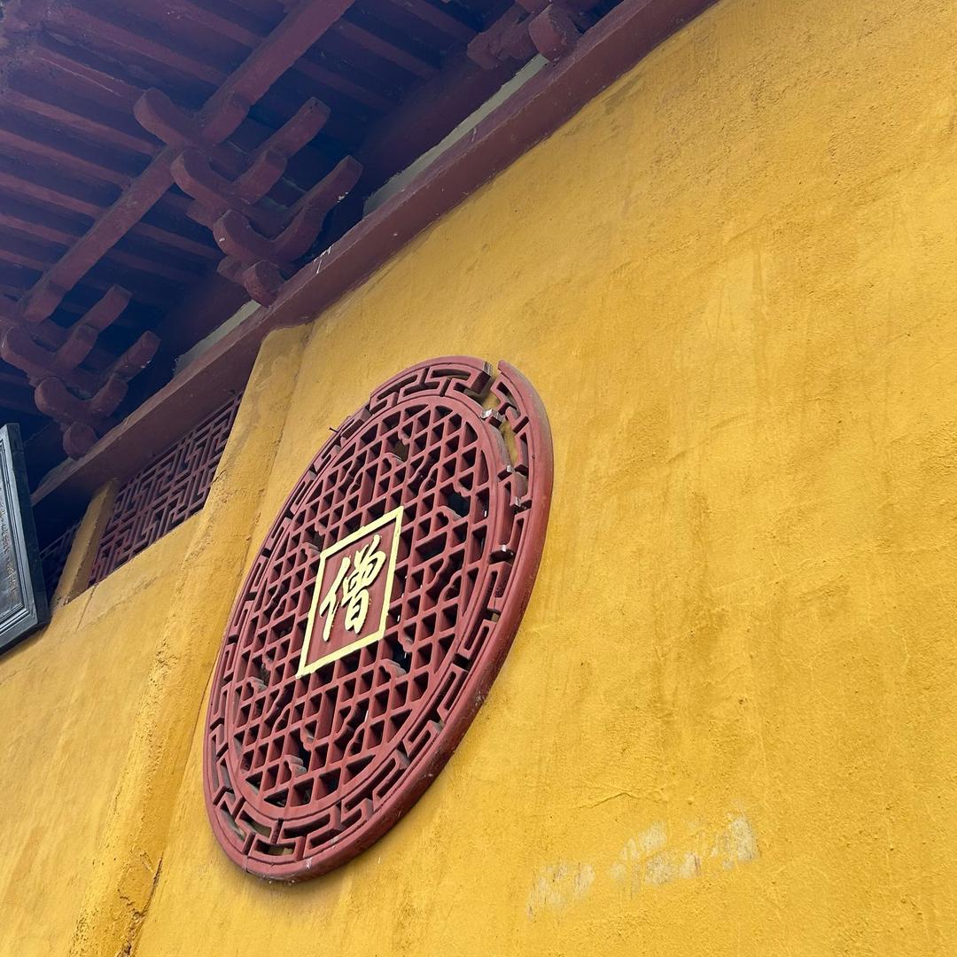 行咯咔