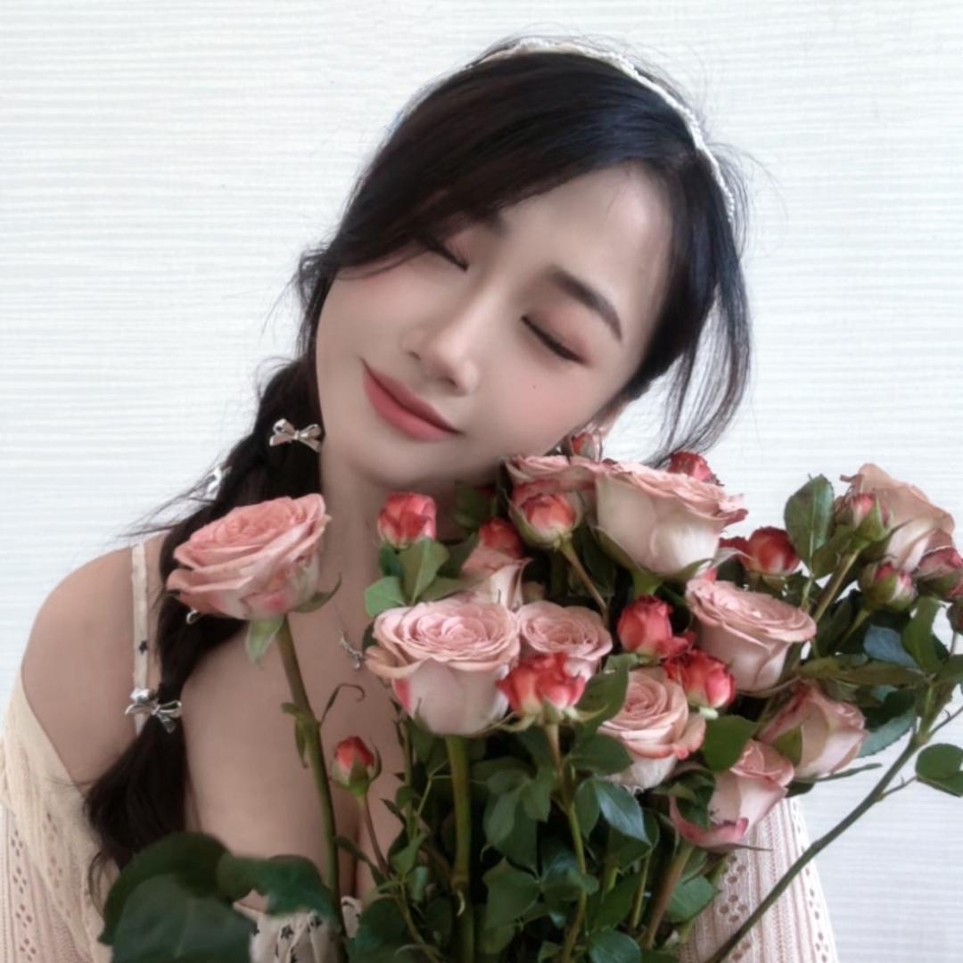 刘含蓄💋