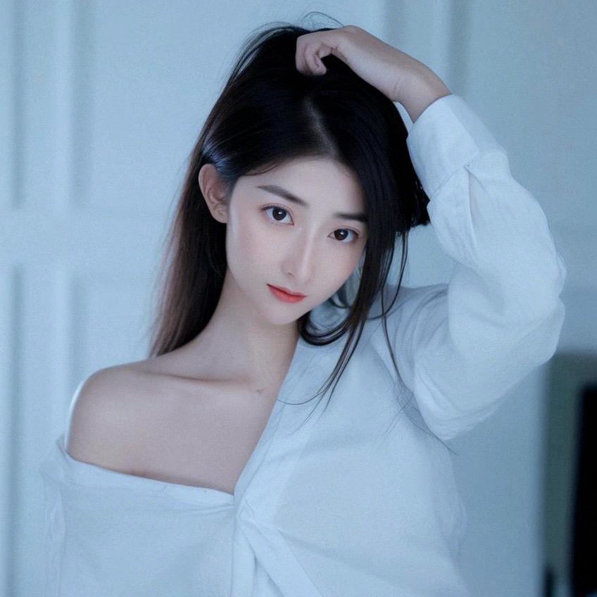 萌小果🎤ฒ🍀