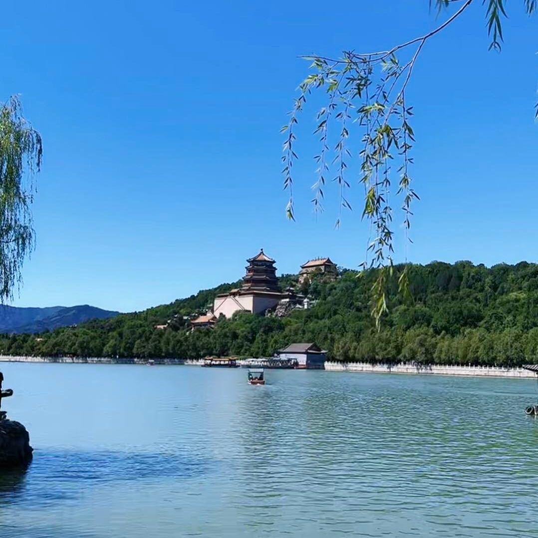 舍   得
