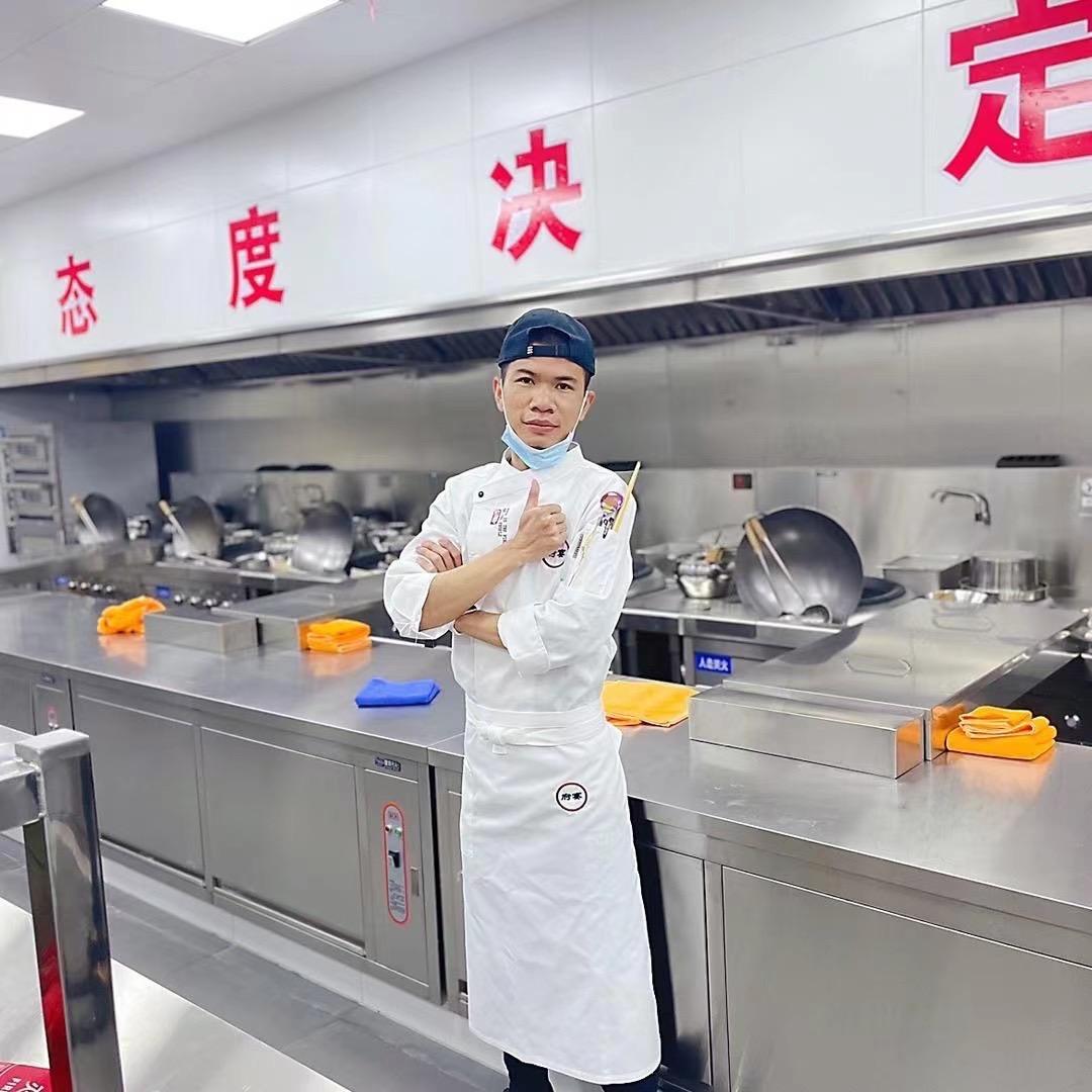 粤菜厨房佬-谢文高