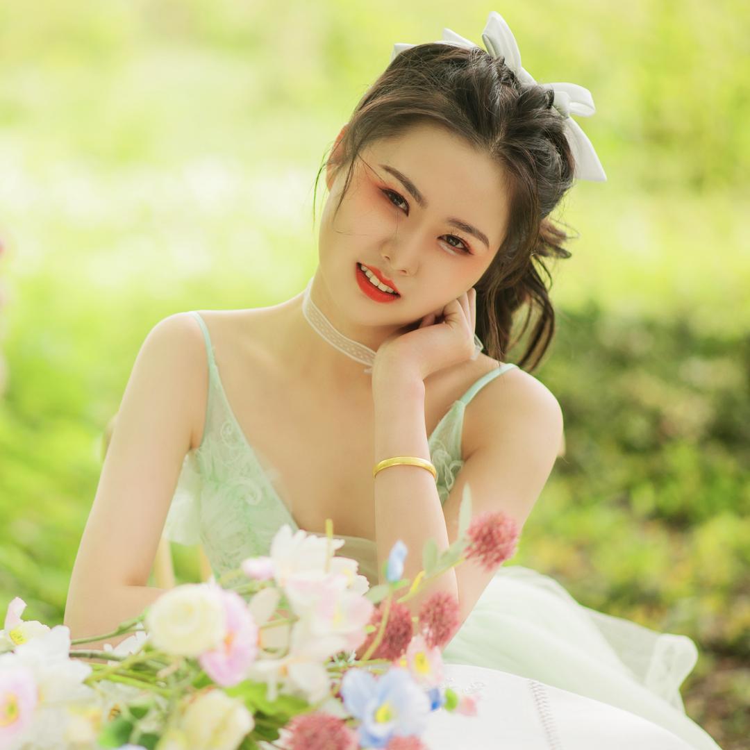 梦梦👩🏻‍🎓