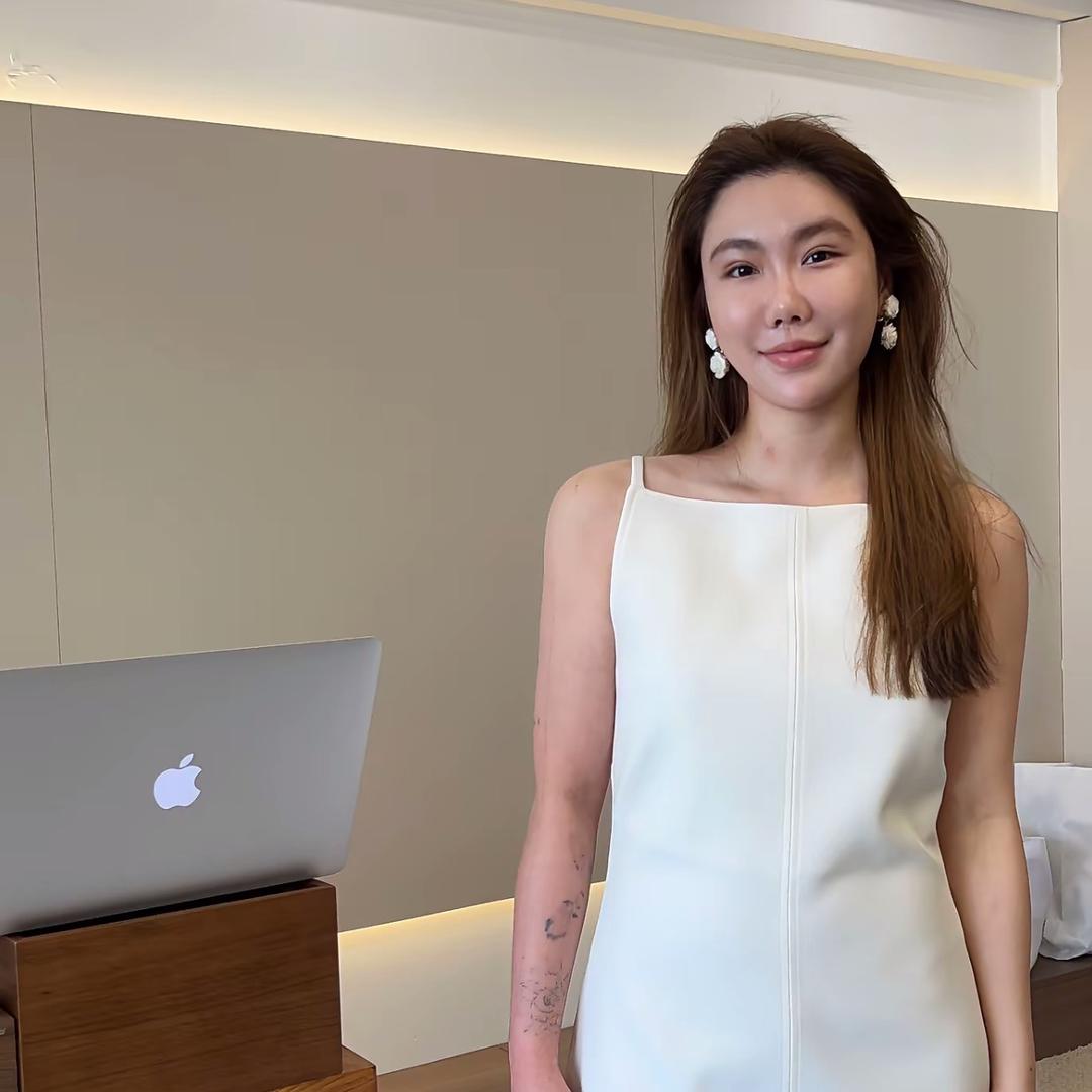 土豆小可爱的服装店（可调换）