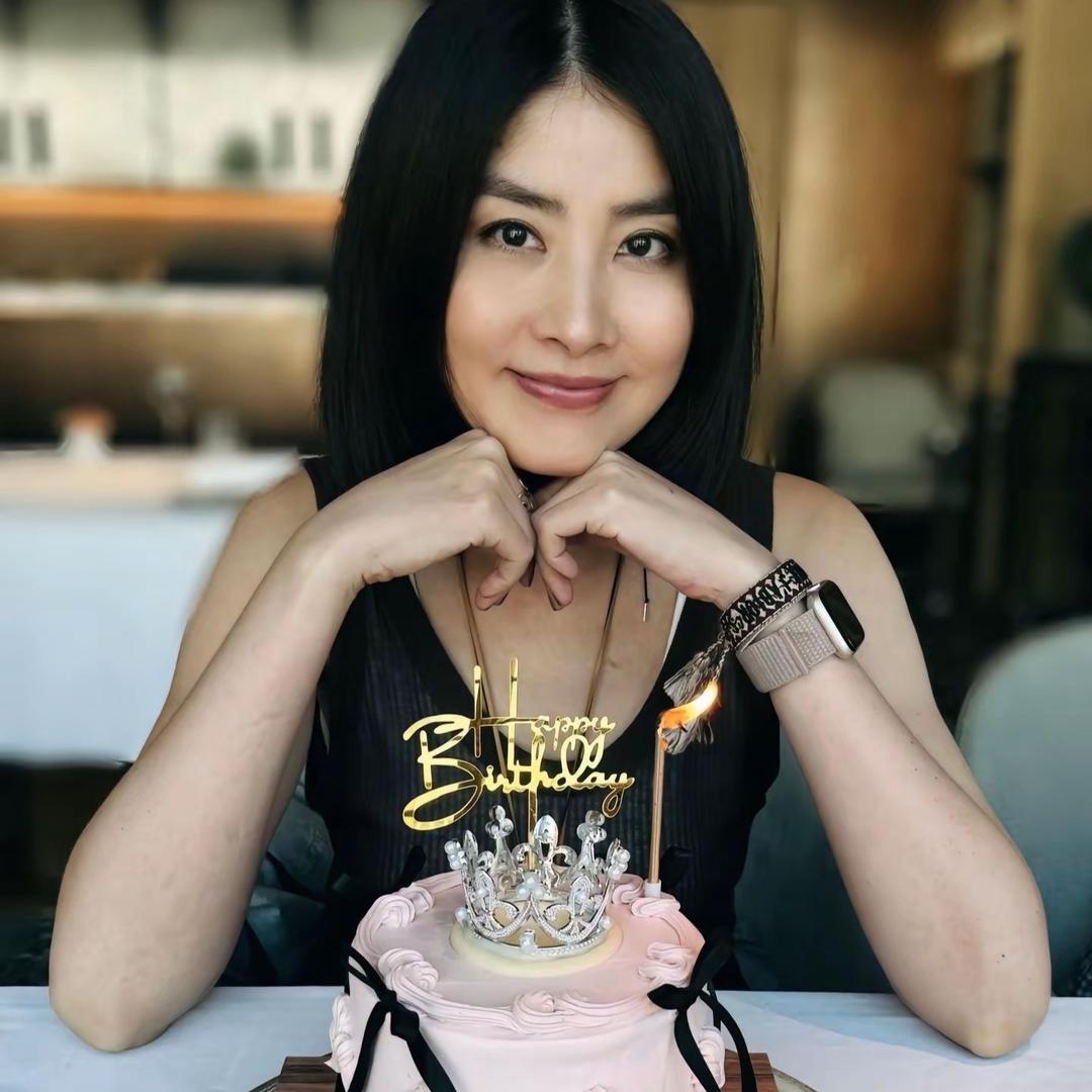 Kelly Chen