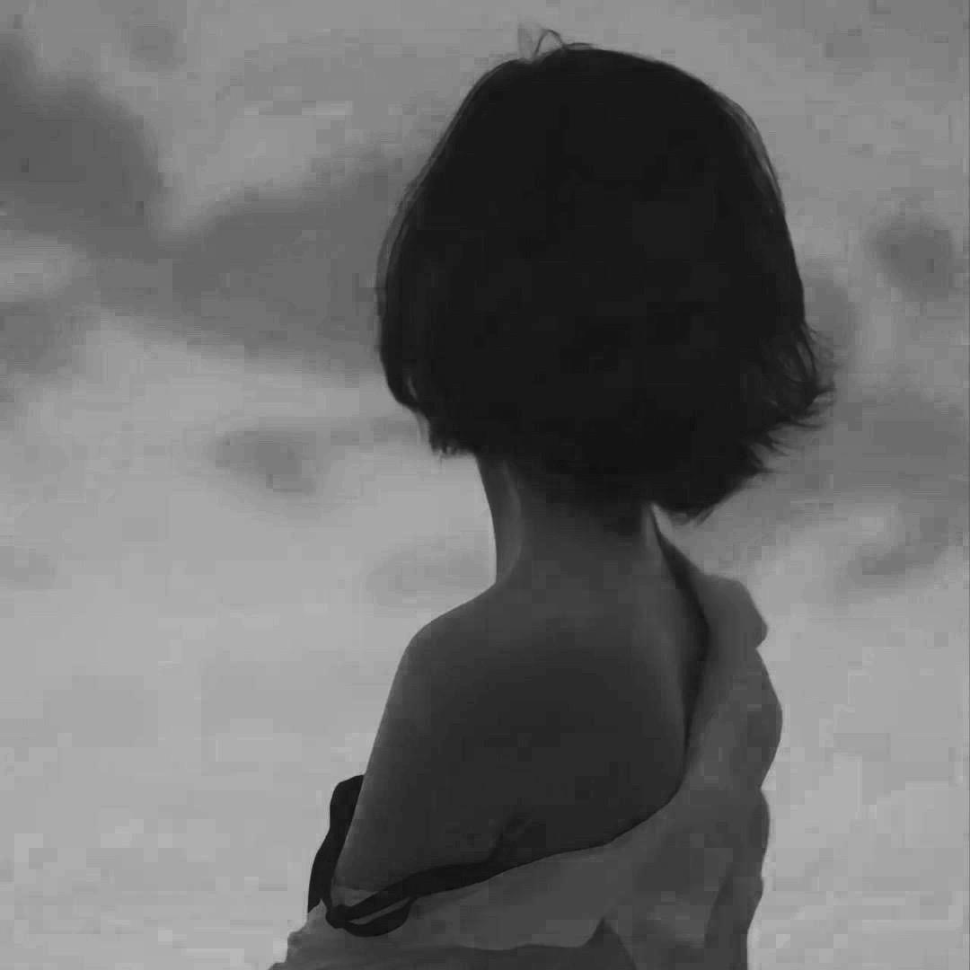 -♡𝙎𝙞𝙡𝙮.